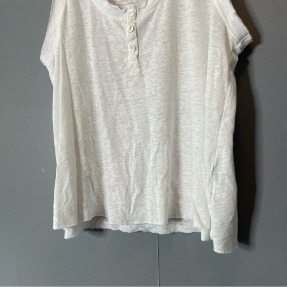 Aerie White Sleeveless Tank Top size small - Picture 3 of 7